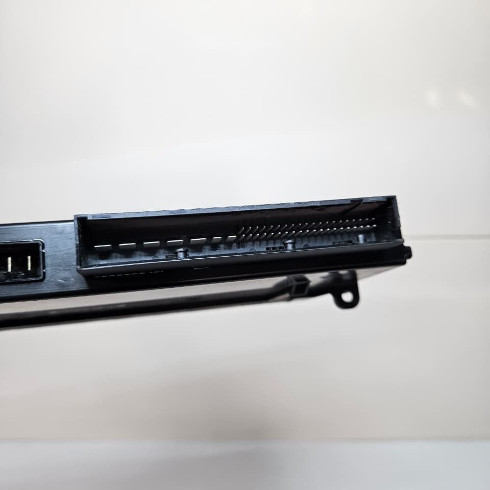 Genuine 2011-2016 BMW 550i Body Control Module 9286942