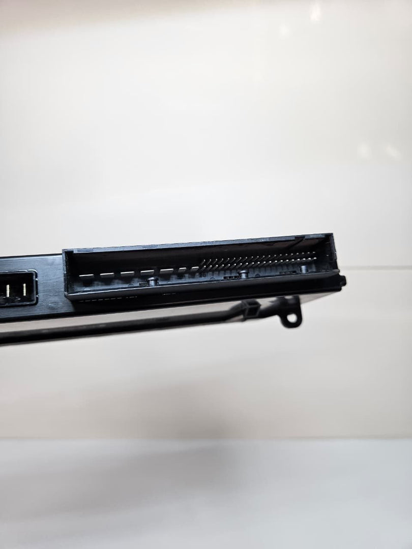 Genuine 2011-2016 BMW 550i Body Control Module 9286942