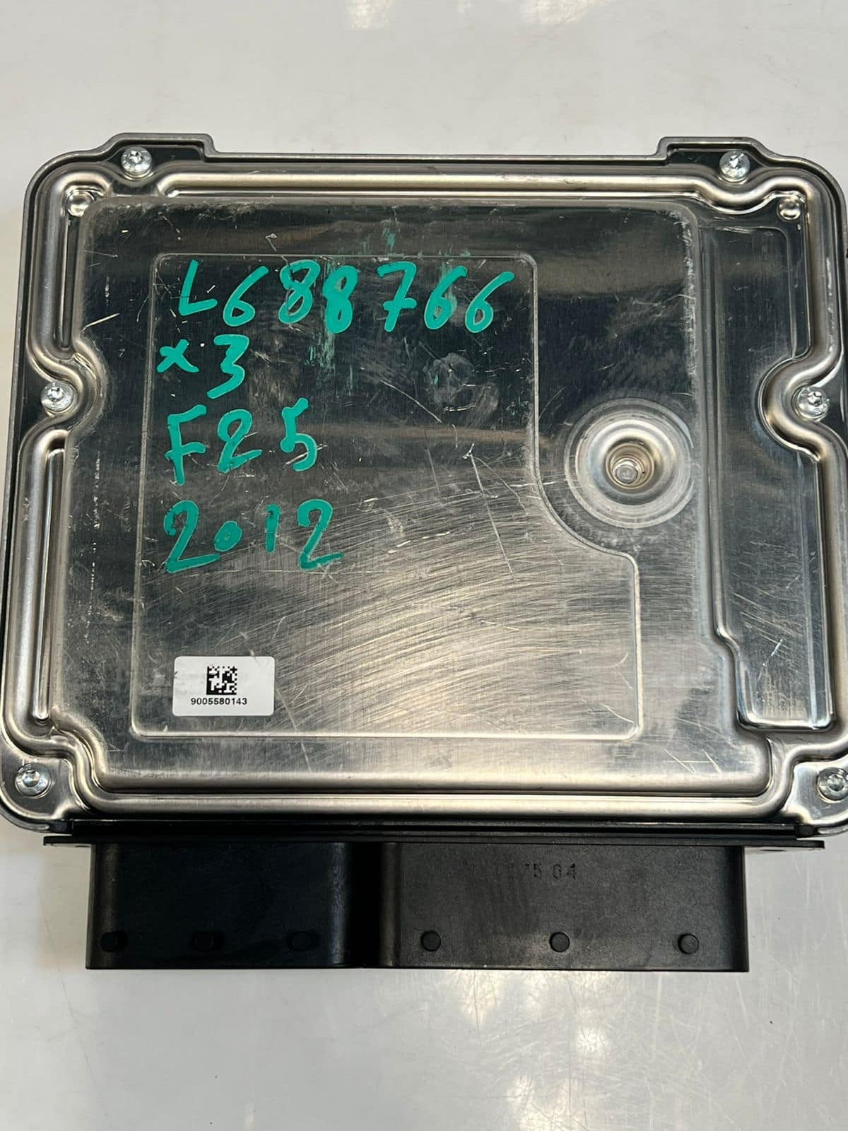 2012 BMW X3 F25 20DX N47N Engine Control Unit ONLY ECU DDE 8572418 OEM
