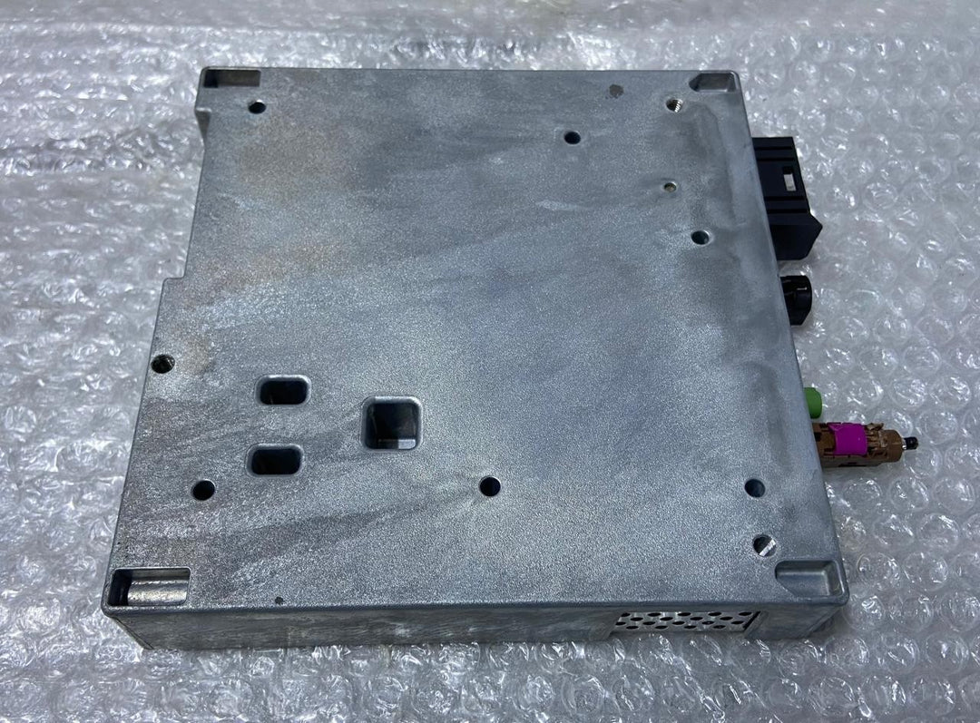 OEM BMW F30 F31 F32 F10 F11 F01 F25 F15 F16 Control Unit TV Module 9366605