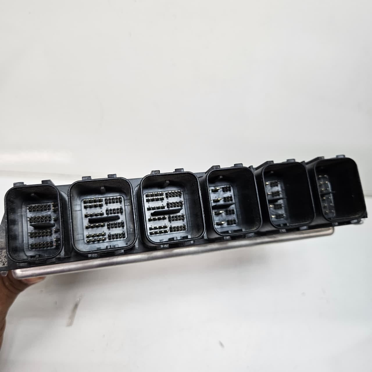9887681-2019-2023 BMW 5 Series G30 G07 B57D ALPINA Engine Control Unit ECU SET