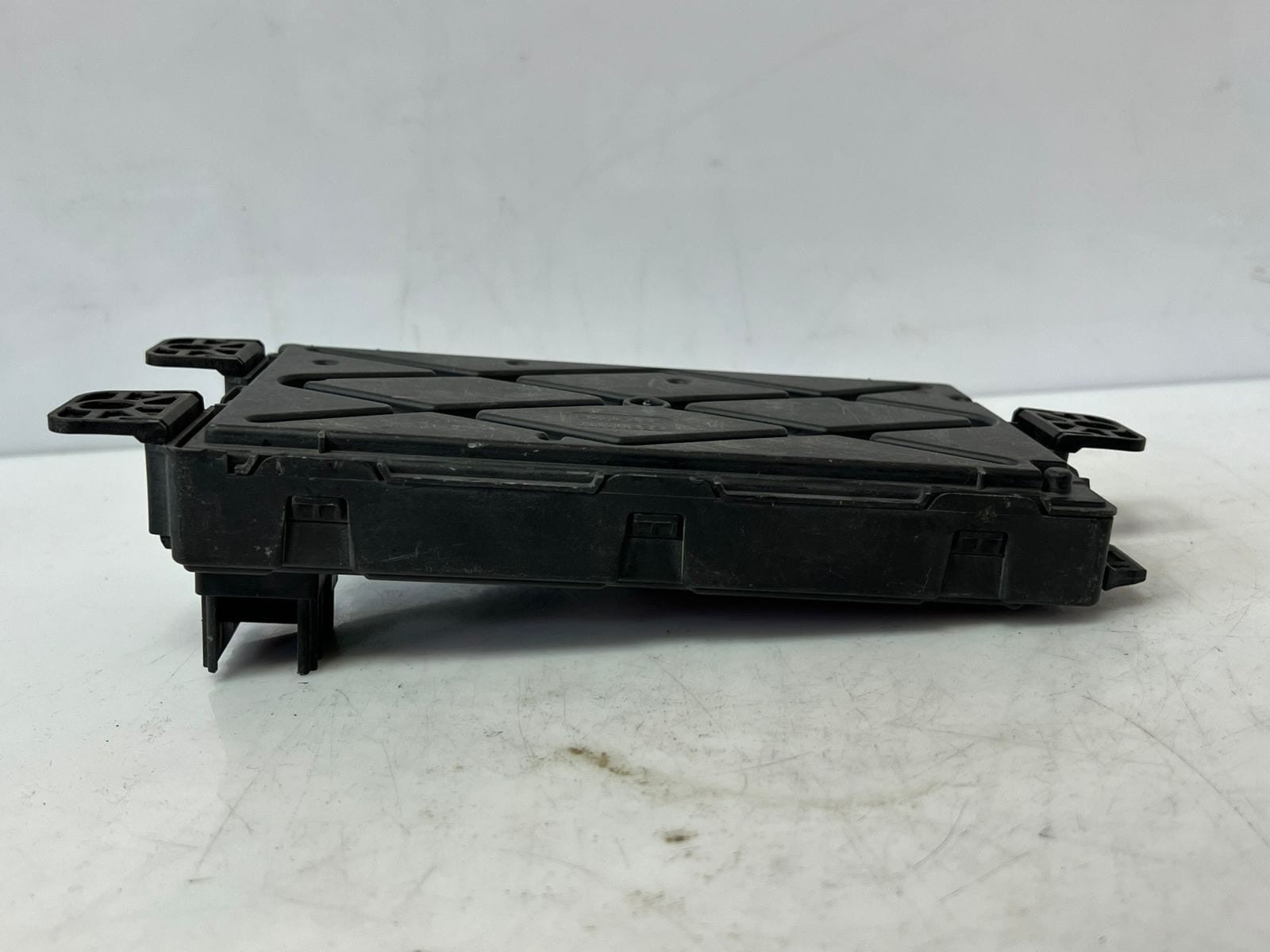 BMW F20 F21 F30 F31 REM Rear Electronic Module Fuse Box Control Unit V3 9274023