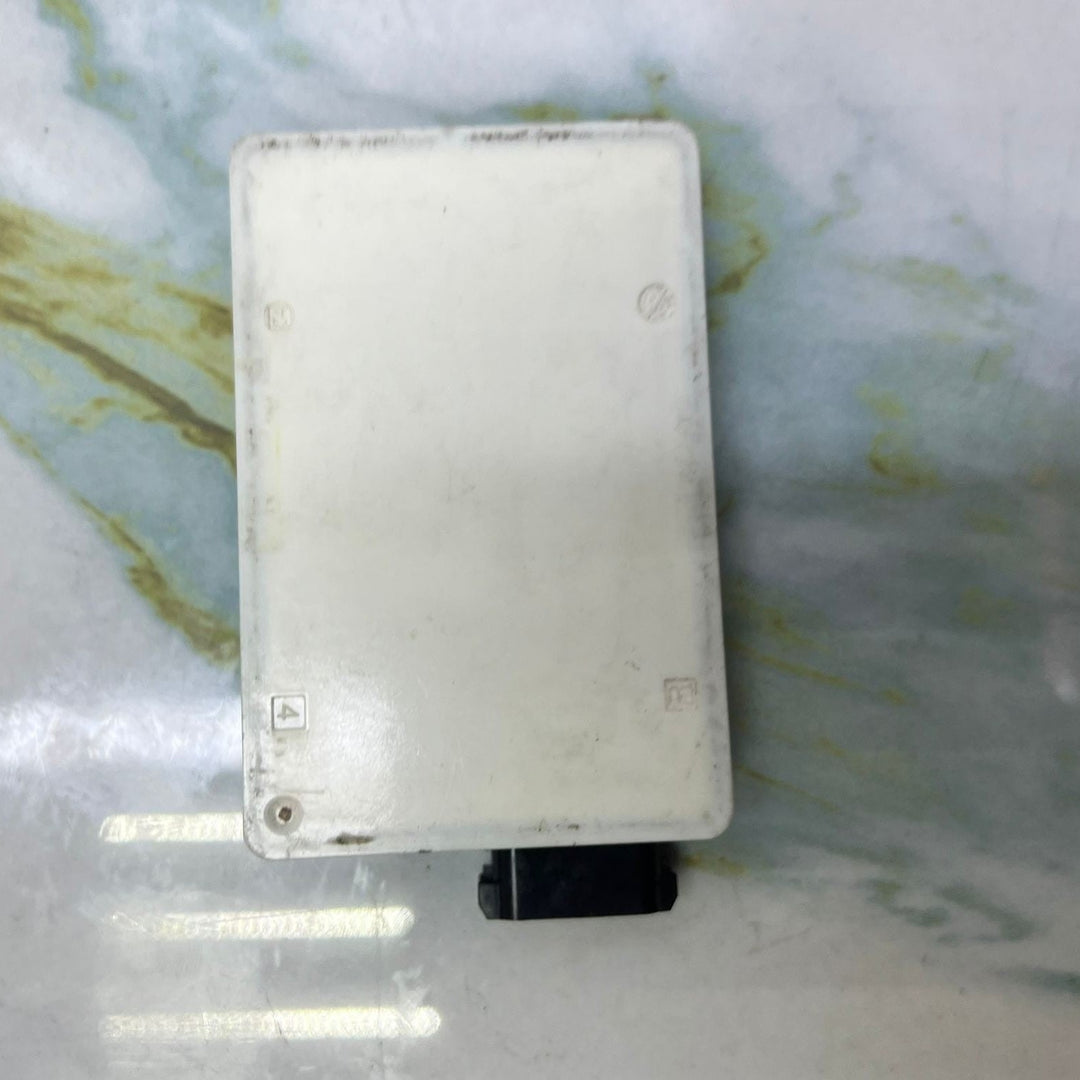 14-17 Mercedes S550 Radar Sensor Blind Spot Assist Module A0009058702 W222, W212