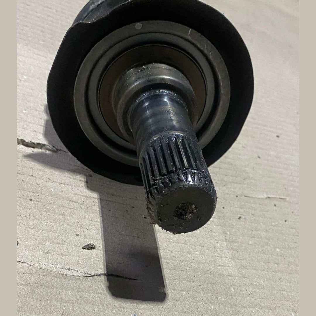 2010-2016 BMW 535i Drive Shaft Rear Right 7577508  6 Series F06 F12 F13 640i 640