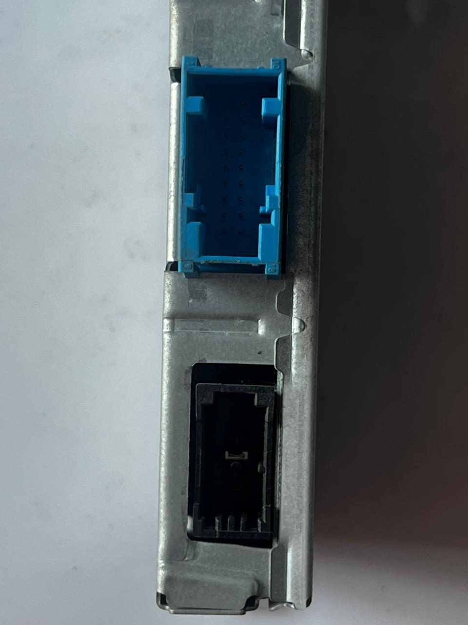2011 BMW 550i Central Gateway Module 9236469 F07 GT, F01, F02, and F10 