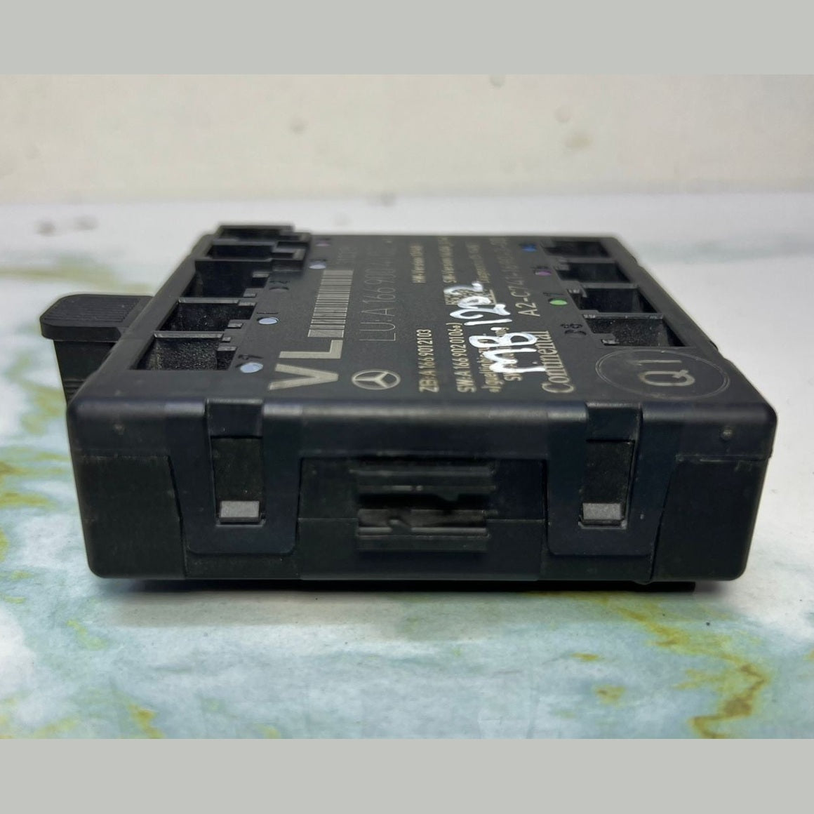 Mercedes W166 ML GLE GL Front Left Side Door Control Module A166 9004102 OEM