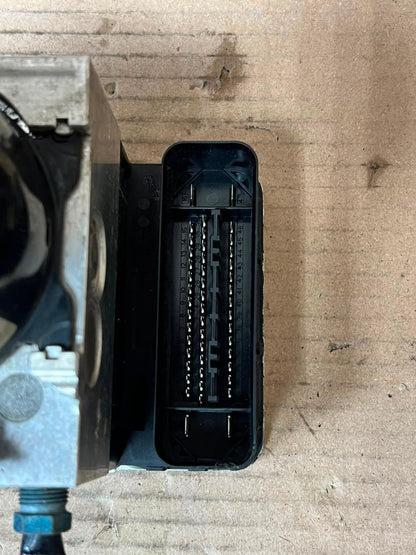 2011-2017 BMW X3 F25 X4 F26 ABS DSC Pump Control Module 6851086 OEM
