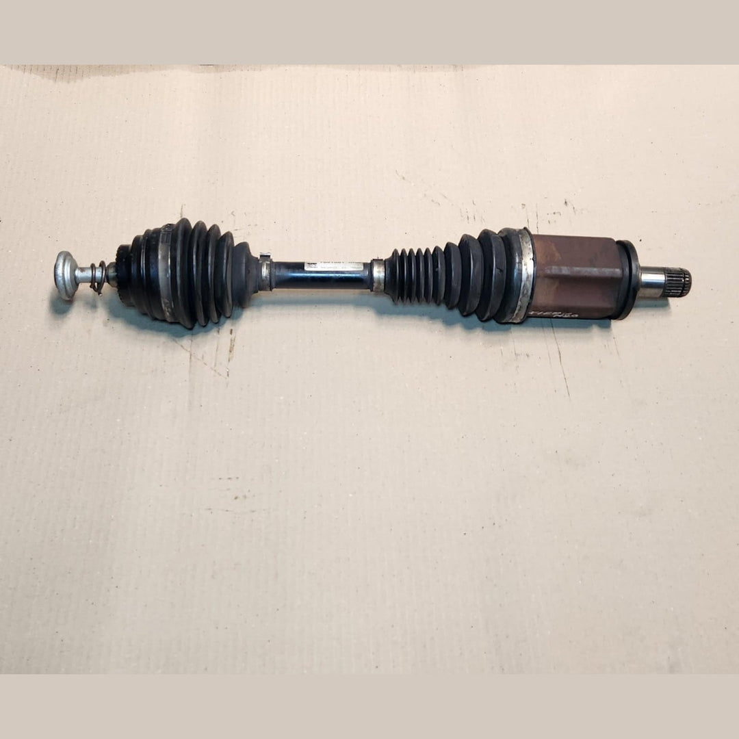 2010-2015 BMW X1 Front Left CV Axle Shaft 7591681 X1 E84 