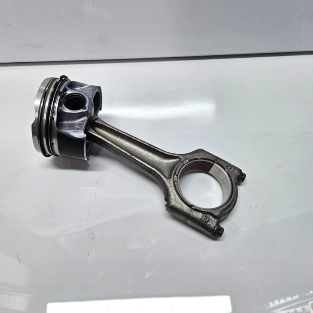 5A24670-NEW 2021-2024 BMW X3 G01 230i Piston with Connecting Rod B46/B48 2.0L
