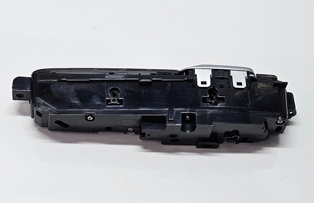 9398275-2015 BMW 740Li 7 Series G11 G12 Center Console Switch Panel OEM