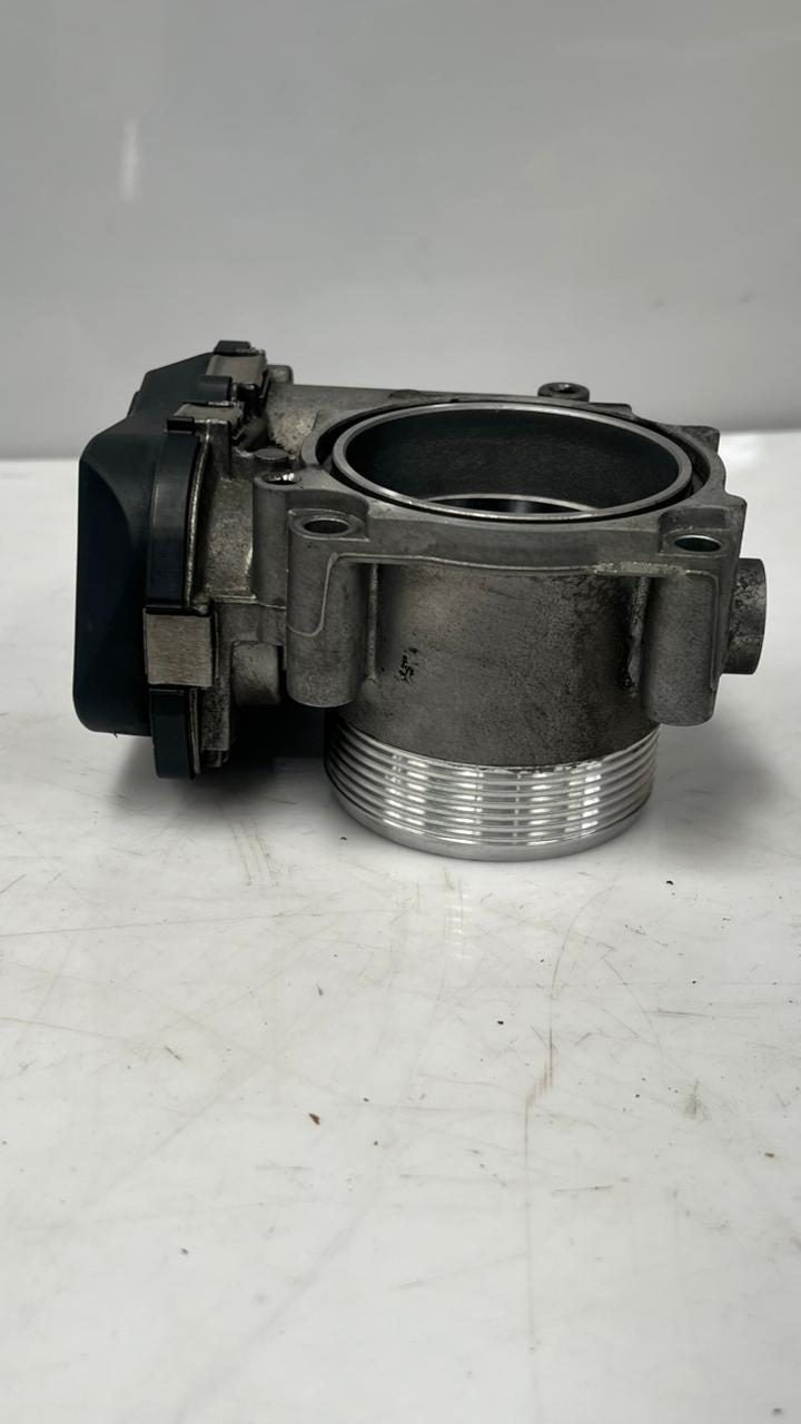 2011-2016 BMW 550i Throttle Body 7555944 F10 550i, 650i, 750i 