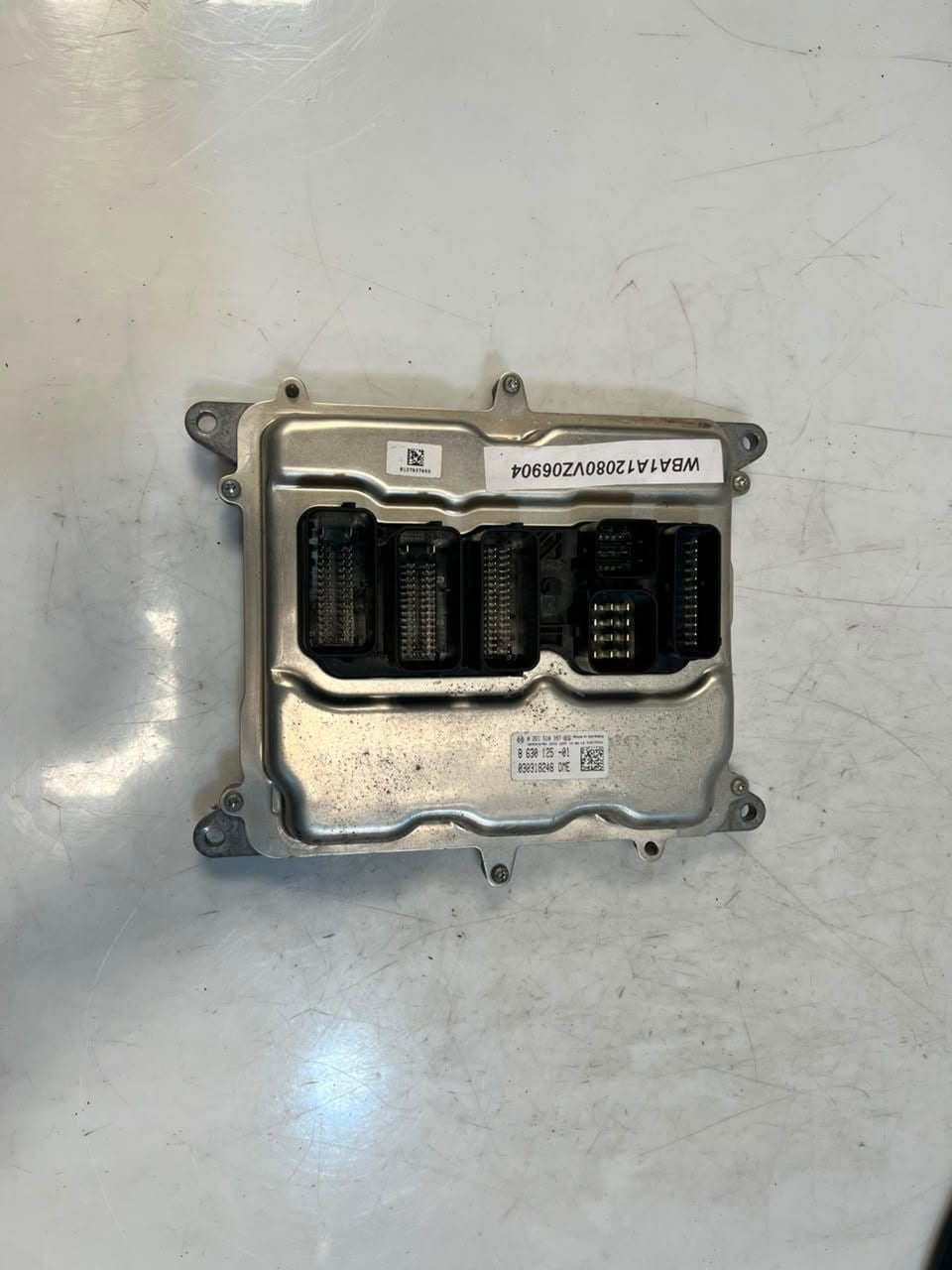 2014 BMW 1' 116i F20 N13 ENGINE CONTROL UNIT ECU SET DME+FEM+1KEY 8630125 OEM