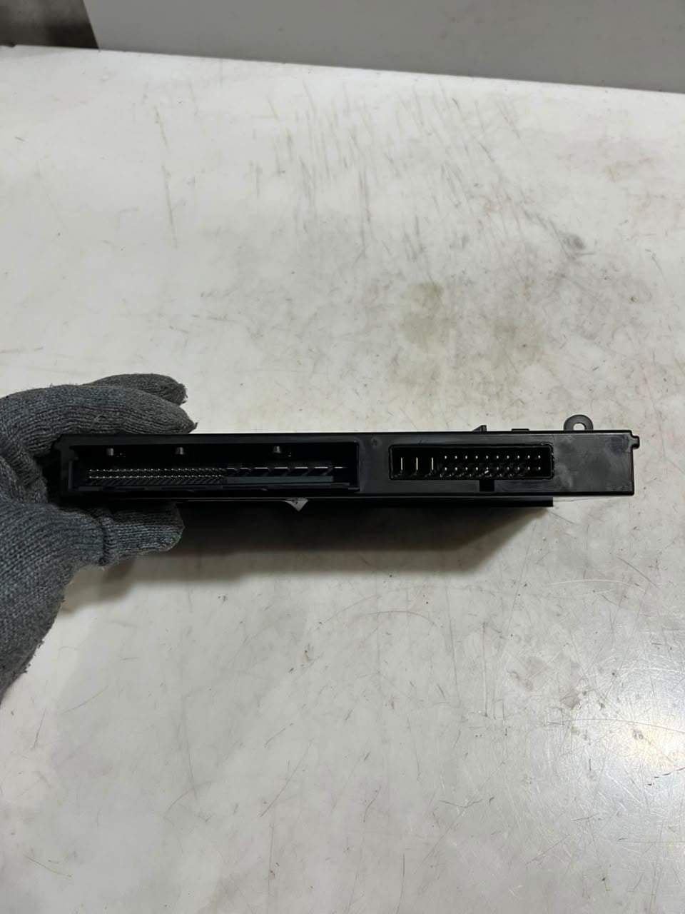 BMW 528i F07 5' GT M6 535i Body Control Module BCM Junction Box 9228495 OEM