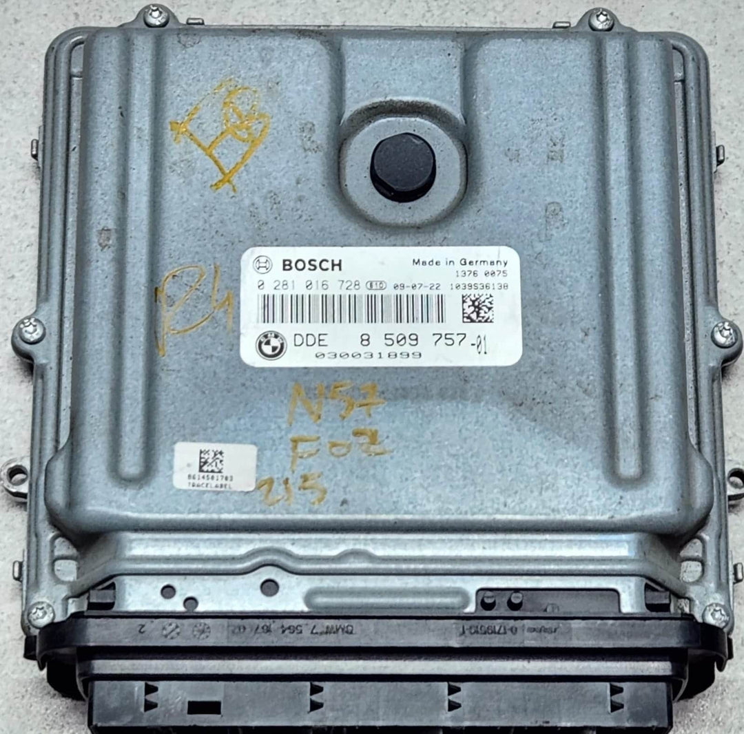 BMW 5 7 Series F07 F10 F01 F02 Engine Control Unit N57 D30A Diesel 8509757 OEM  