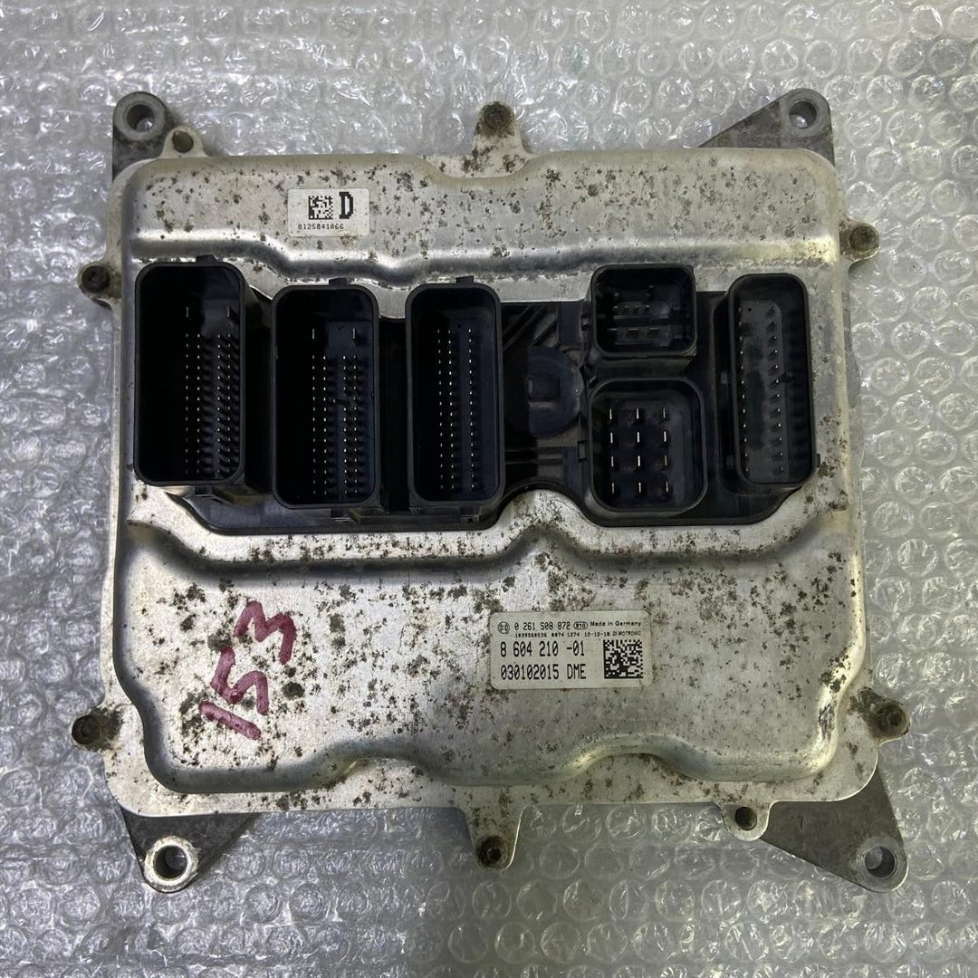 OEM BMW 320i N20 F30 F20 ENGINE CONTROL UNIT ECU ONLY ECM DME 8604210 BOSCH