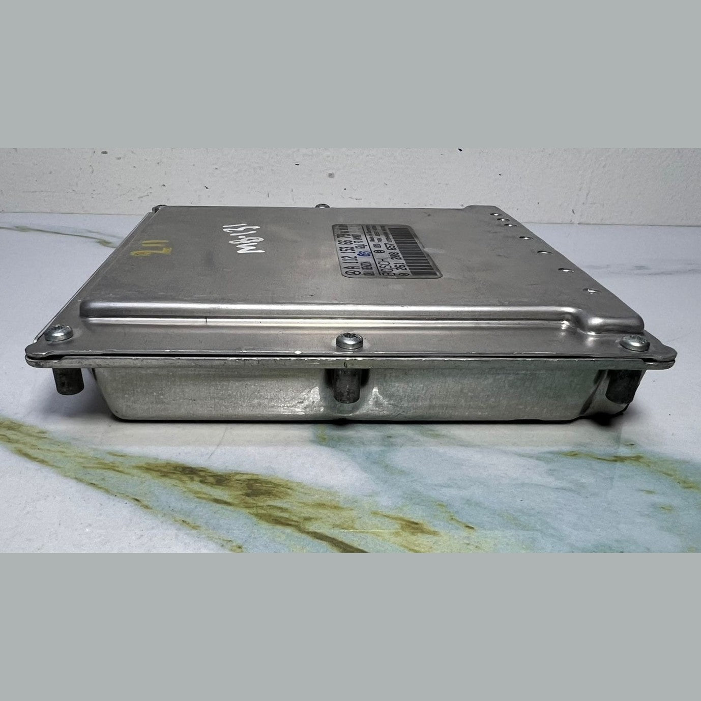2003-2005 Mercedes-Benz CLK320 Engine Control Unit A1121536679 CLK320 and E320