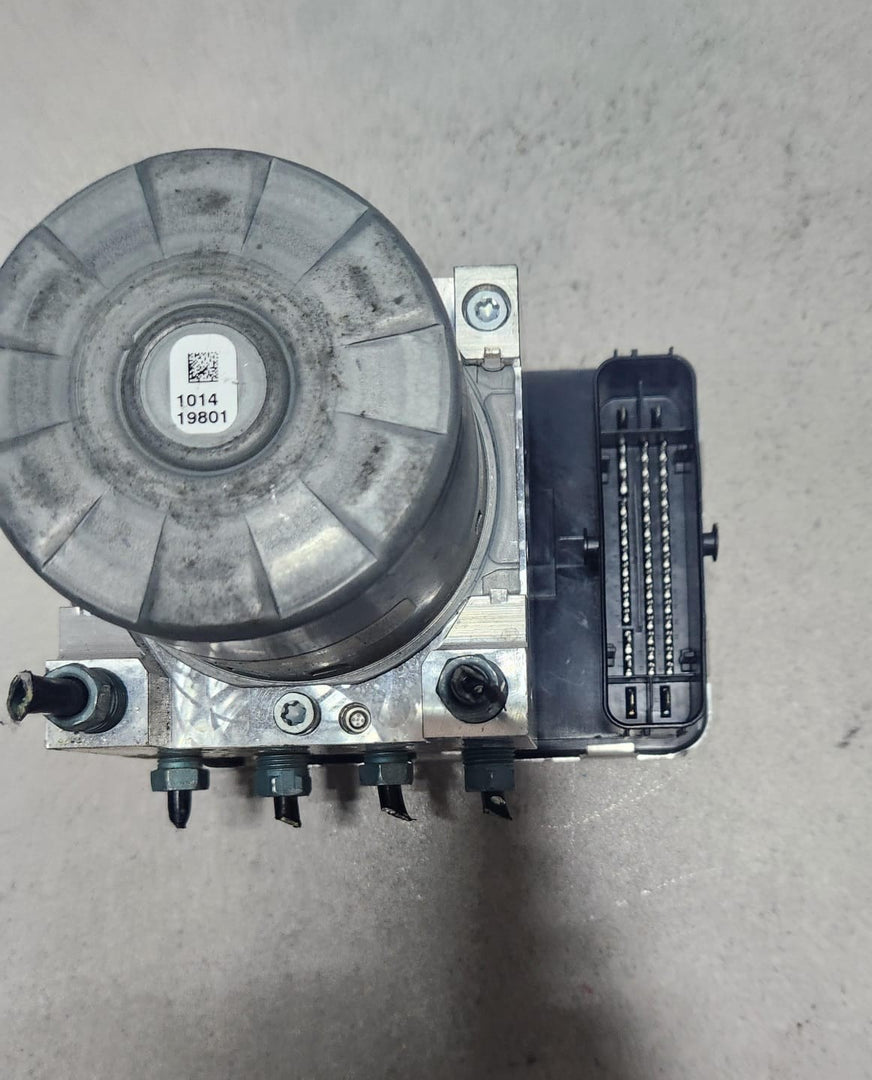 BMW Abs Pump Dsc Module Controller 5A25FE0 228i and M235i F44