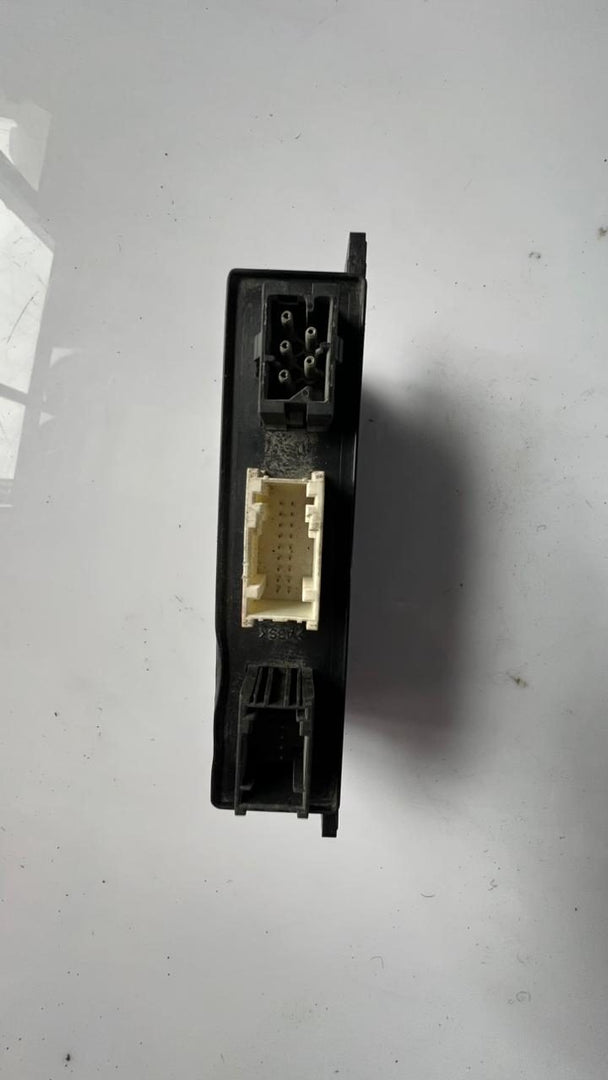 BMW Door Control Module 4378224 E38 7 Series and E39 5 Series