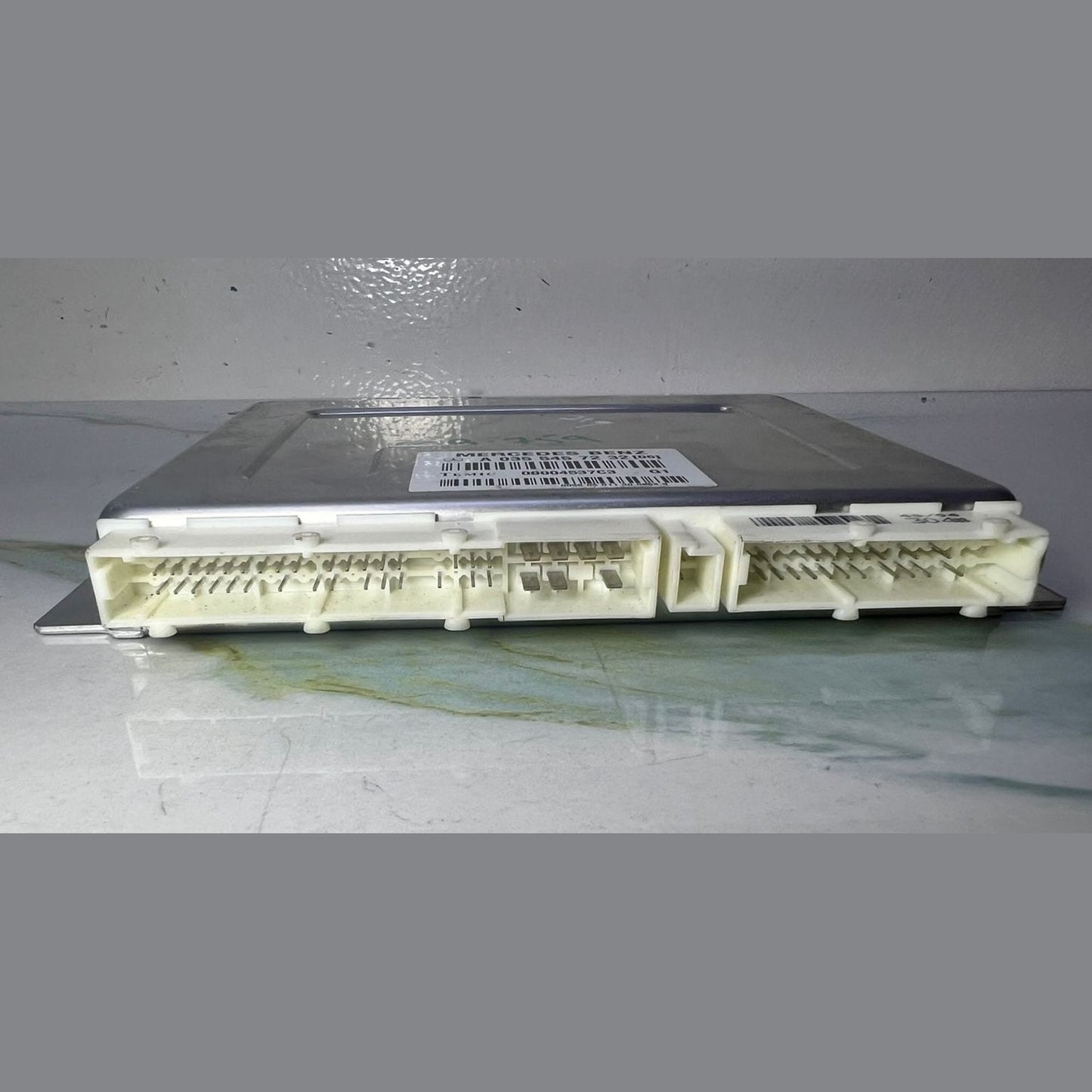 2005-08 Mercedes CLS500 Air Suspension Control Module A0355457232 W211 E-Class