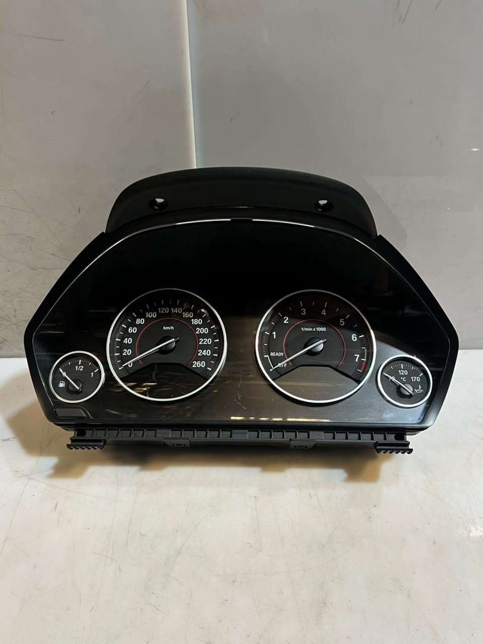 2016 BMW 3 Series F30 F31 F32 F34 320i SPEEDOMETER Instrument Cluster 6804979