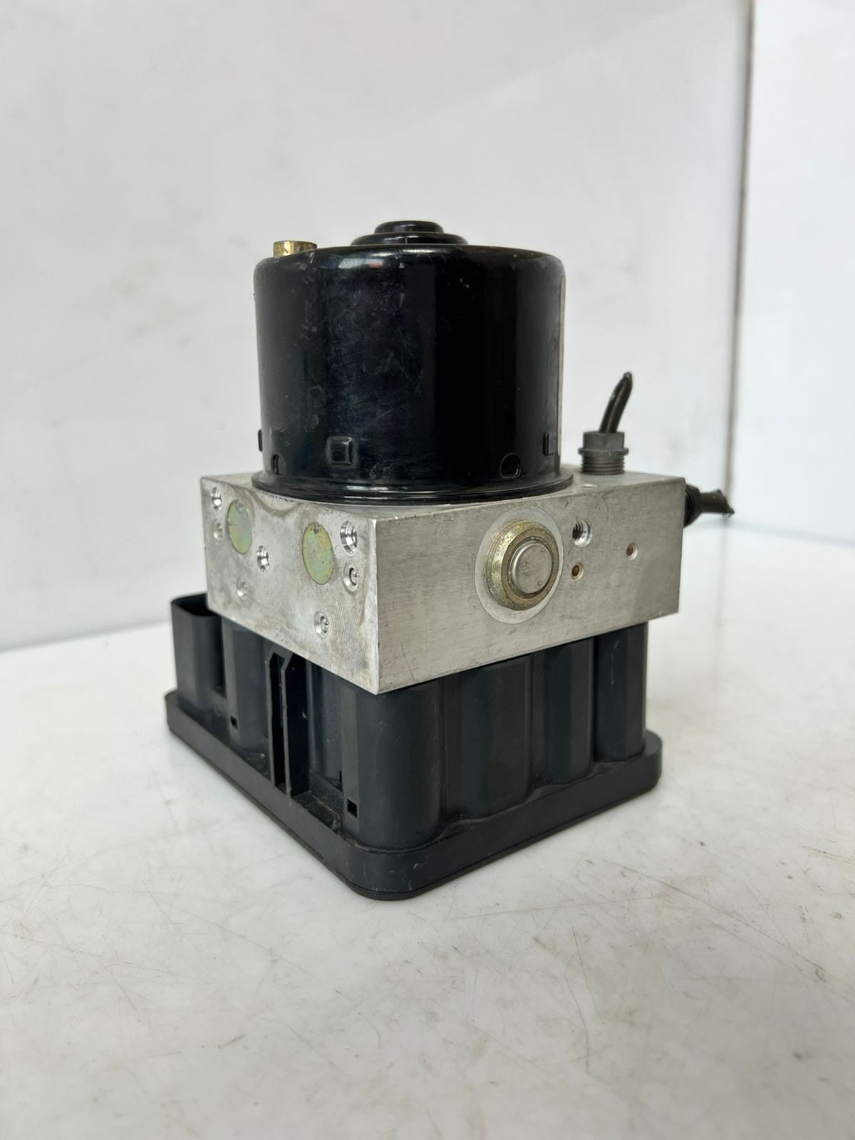 2002-2006 BMW 3 E46 110kW ABS Control Unit Hydraulic Block 6765454 OEM