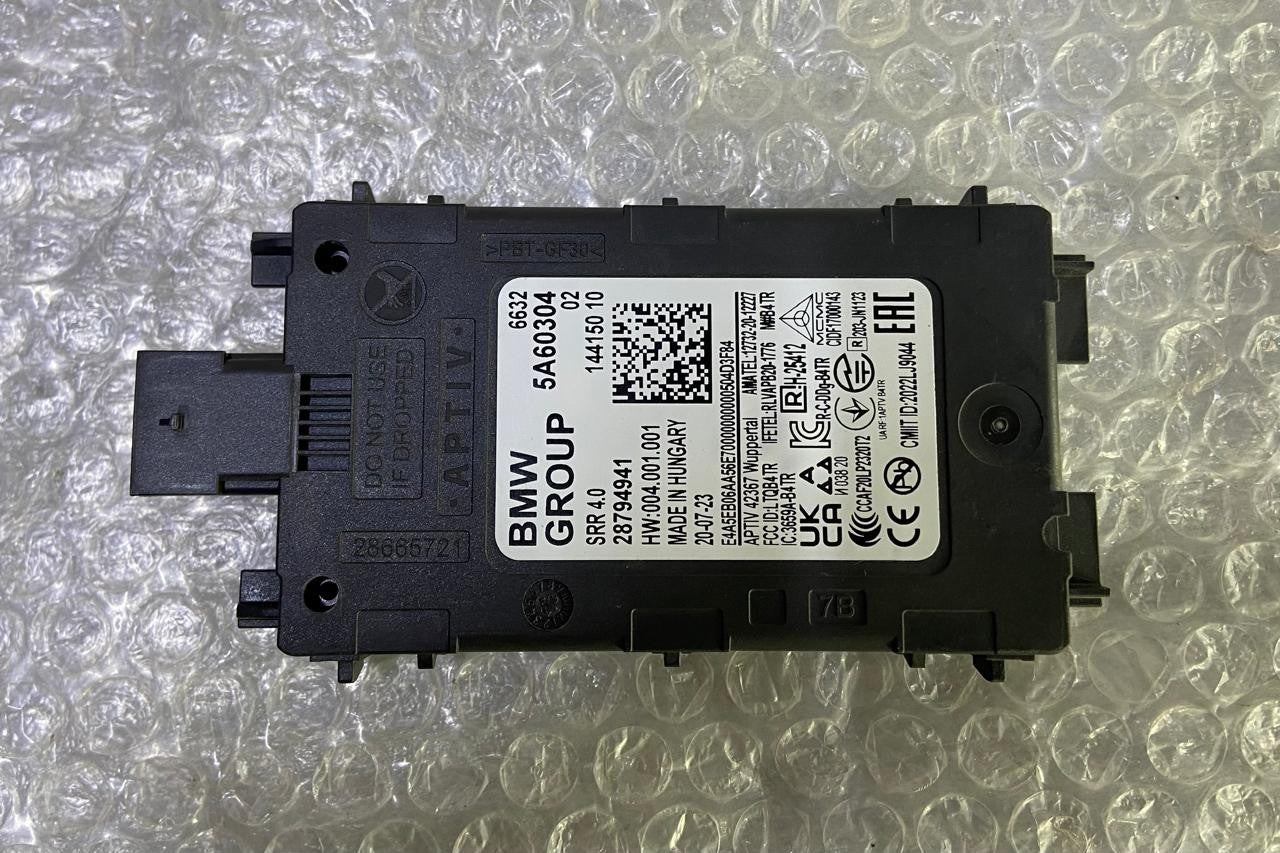 OEM BMW G60 7 G70 IX i20 G06 G07 G09 Blind Spot Radar Sensor Close Range 5A60304