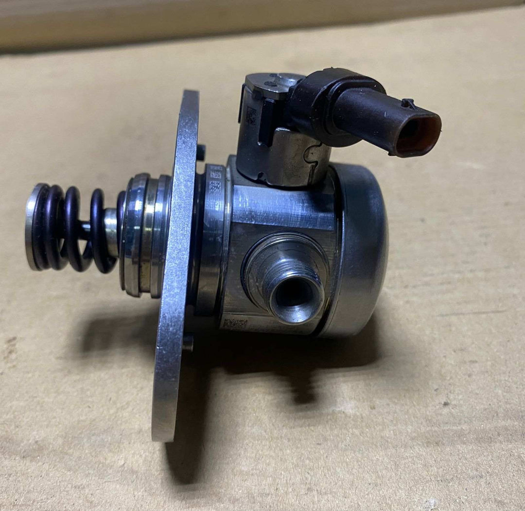 BMW High Pressure Fuel Pump 8631642 BMW B58 engines BMW models and Toyota Supra 