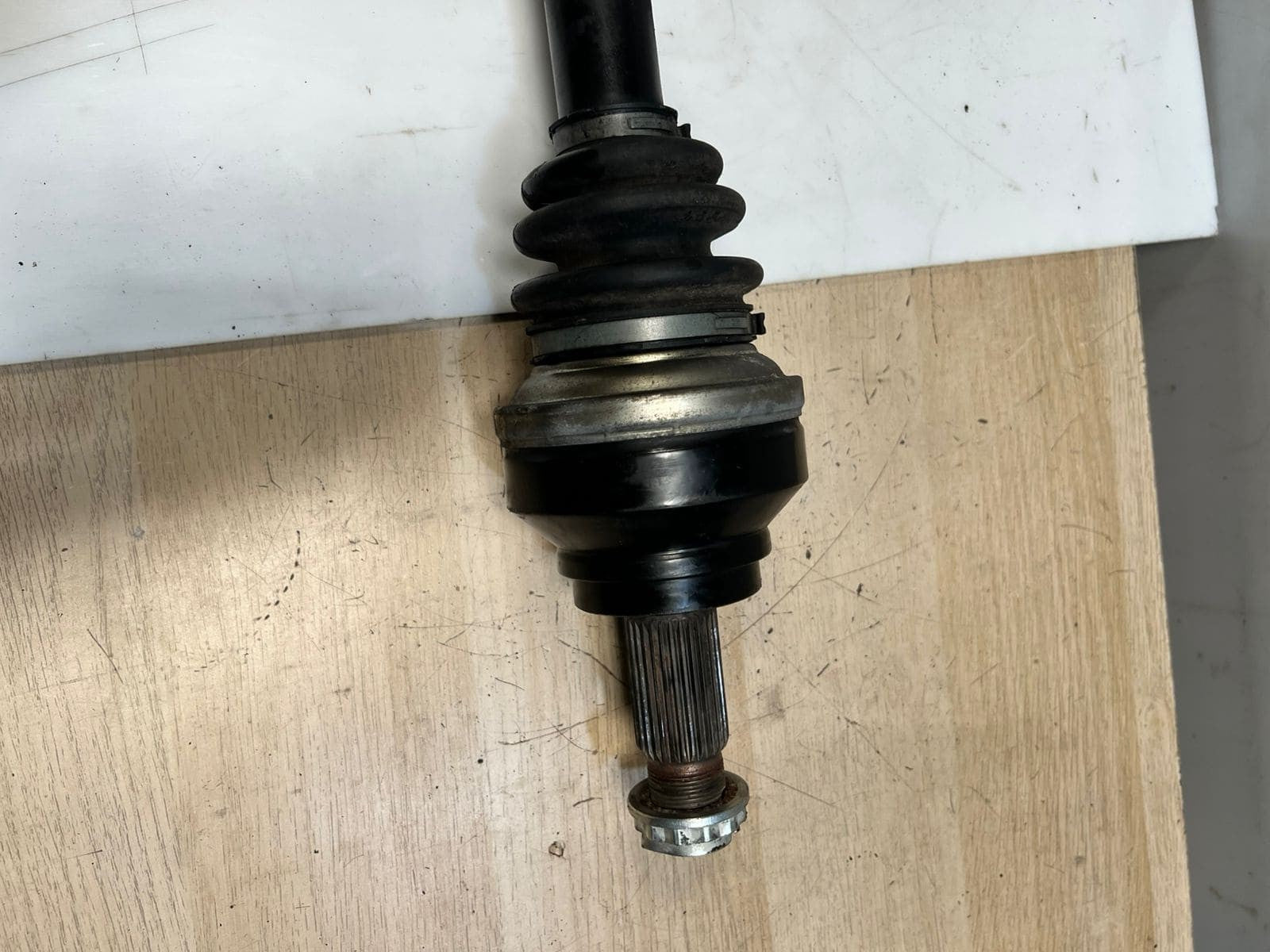 2010-2015 BMW 760Li F01 F02 F03 Rear Left & Right Cv Axle Shaft 7566077 7566078