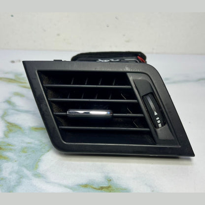 Mercedes Benz Air Vent Front Left A2078300154 E-Class W207