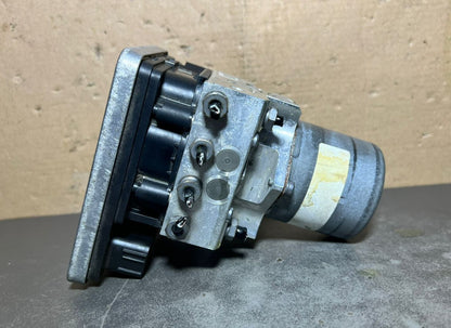 15-20 Mercedes W213 E-Class ABS Anti Lock Brake Pump Module A213 4315900 OEM