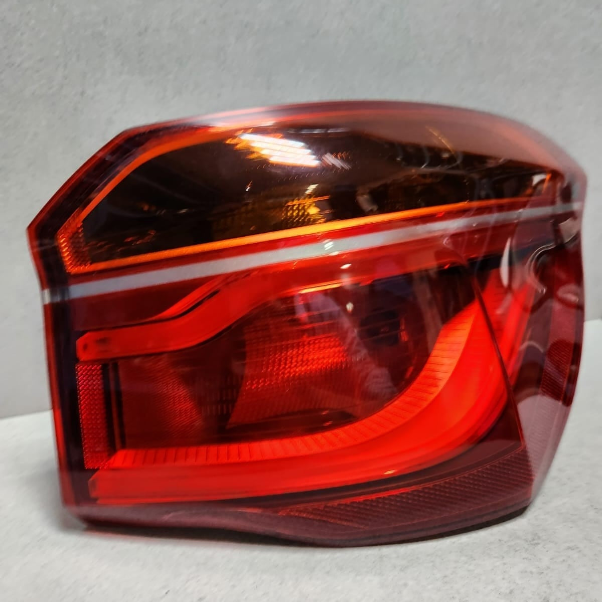 2015 BMW X1 Rear Tail Light 7350716 X1 F48 Rear Right ECE