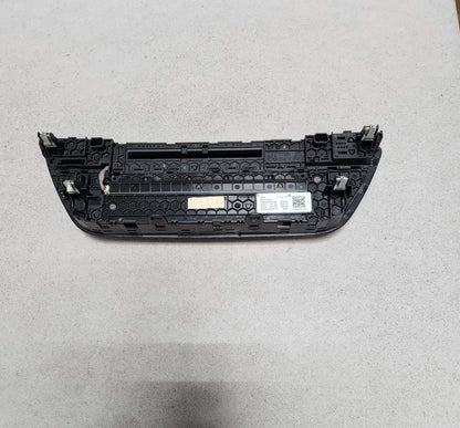 2017-2019 BMW 740i Climate Control Panel 6819174 7 Series G11 LCI and G12 LCI 