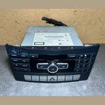 Bild in die Galerieansicht laden, 2012–2014 Mercedes-Benz W212 E-Class Head Unit CD Player A212 9001926 OEM