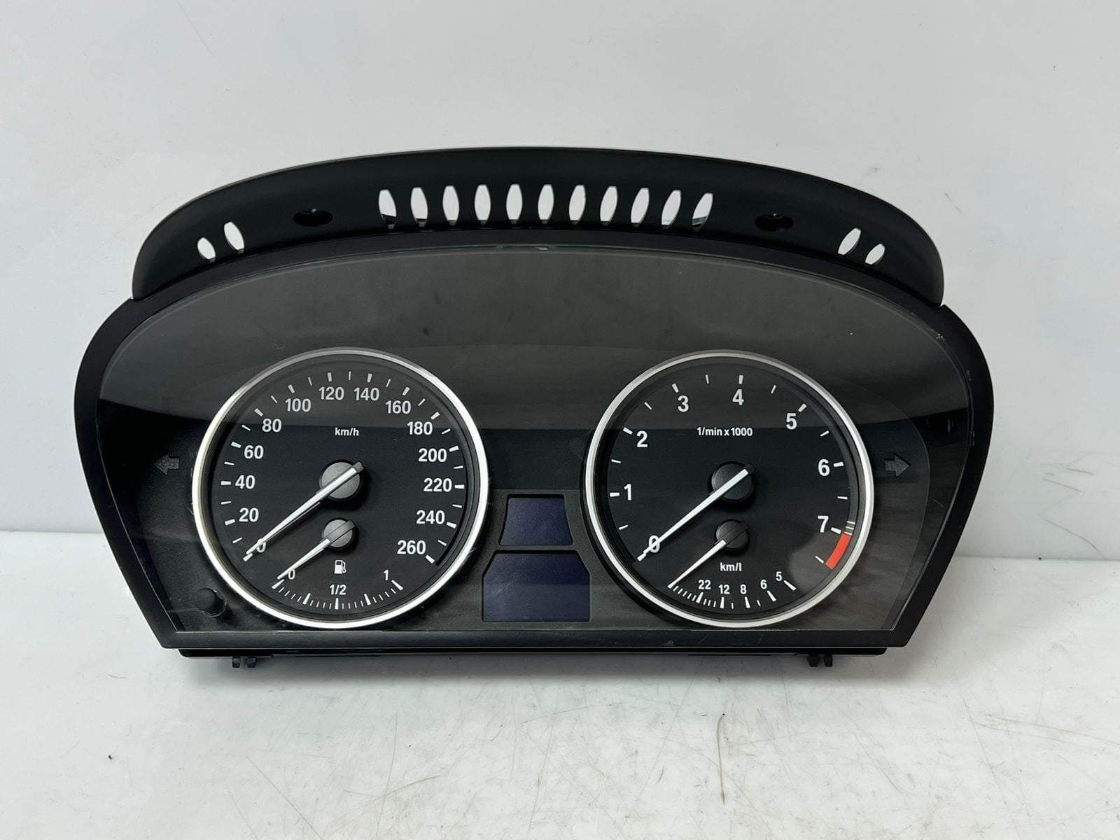 2003-2010 BMW 525i 5-Series E60 E61 SPEEDOMETER Instrument Cluster 9177260 OEM