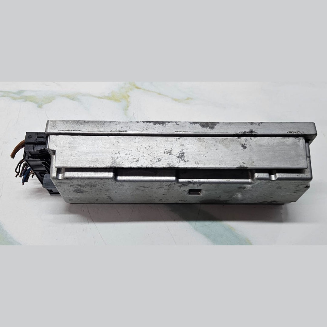 2009-15 BMW F01 F02 740i 750i models Top HIFI Audio Amplifier 9283656 OEM