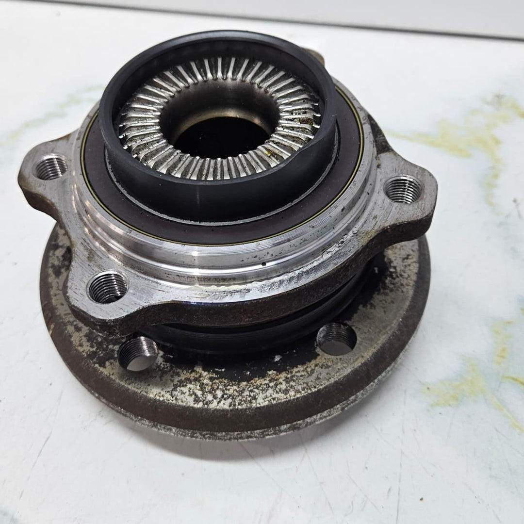 BMW X5 G05 X7 G07 Wheel Hub With Bearing 6895674 2020-2023