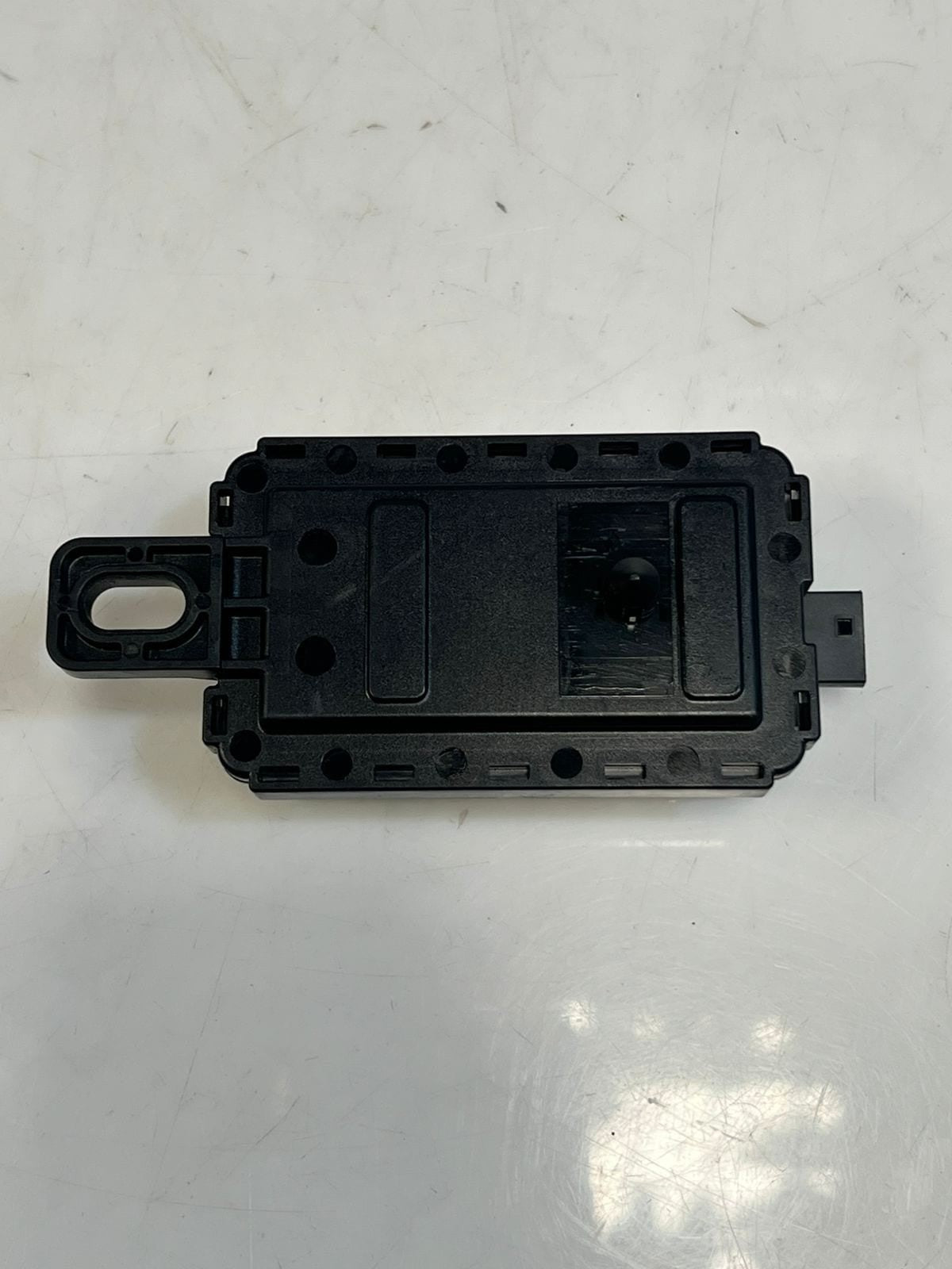 2017 BMW X1 F30 F32 328i RADIO Remote Control Receiver Module 9319081 OEM