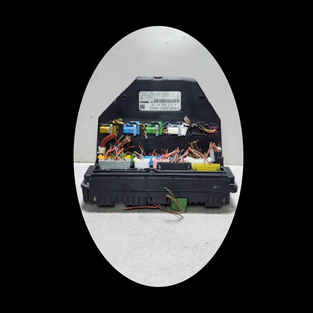 Mercedes-Benz E-250 Fuse Box Sam Control Unit A2129004025 E-Class W212