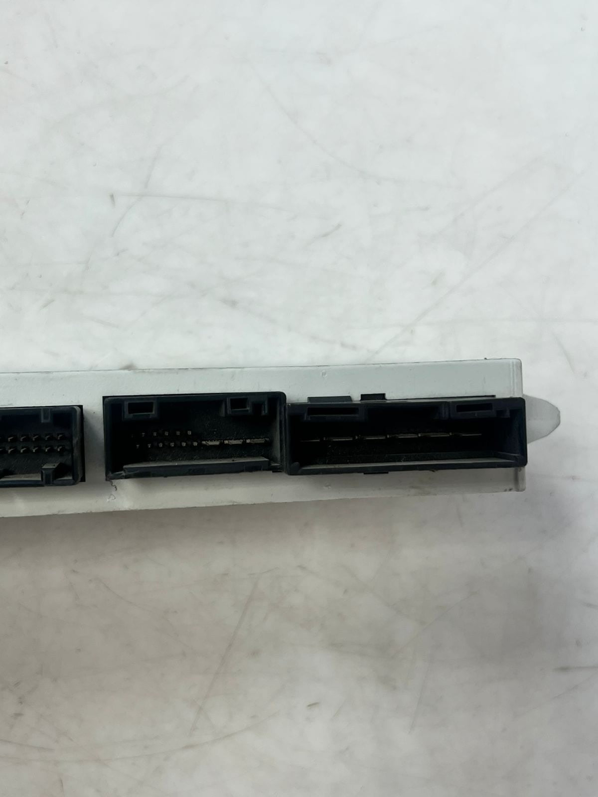 2002-2003 BMW 745i 745Li E65 series Front Door Control Module 6933267 OEM