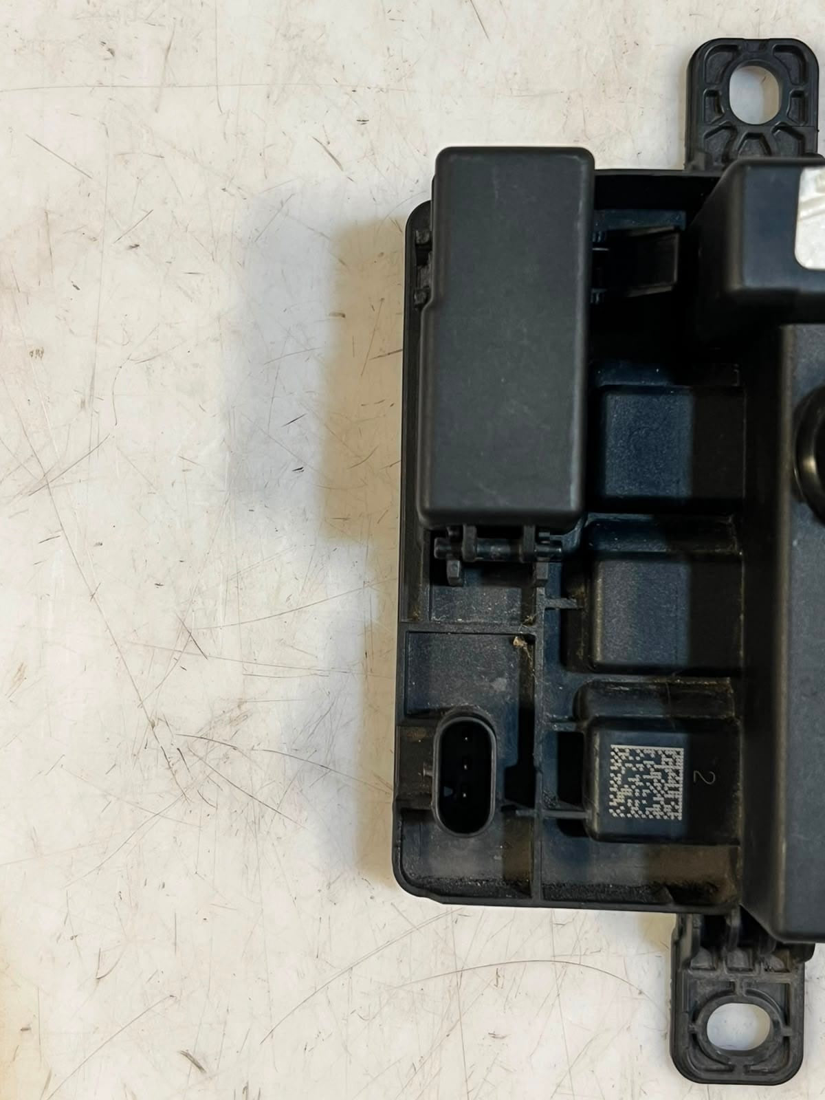 BMW E70 E71 E84 F25 F22 228i 328d 328i Integrated Supply Module 12637591534 OEM