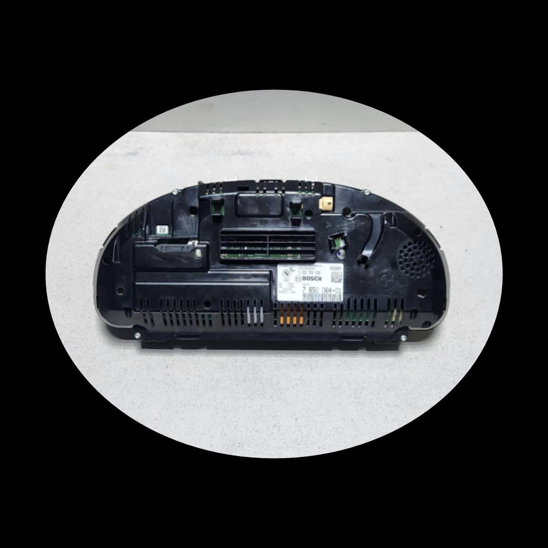 2012-2019 BMW F10 M5 and F12 M6 Instrument Cluster Speedometer 7850064 OEM