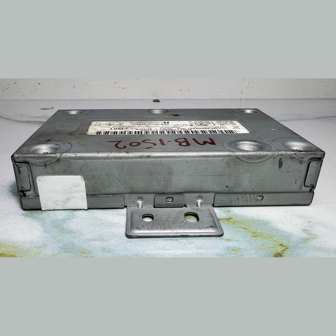 2010-2015 Mercedes-Benz C250 Media Interface Control Module A1729009302