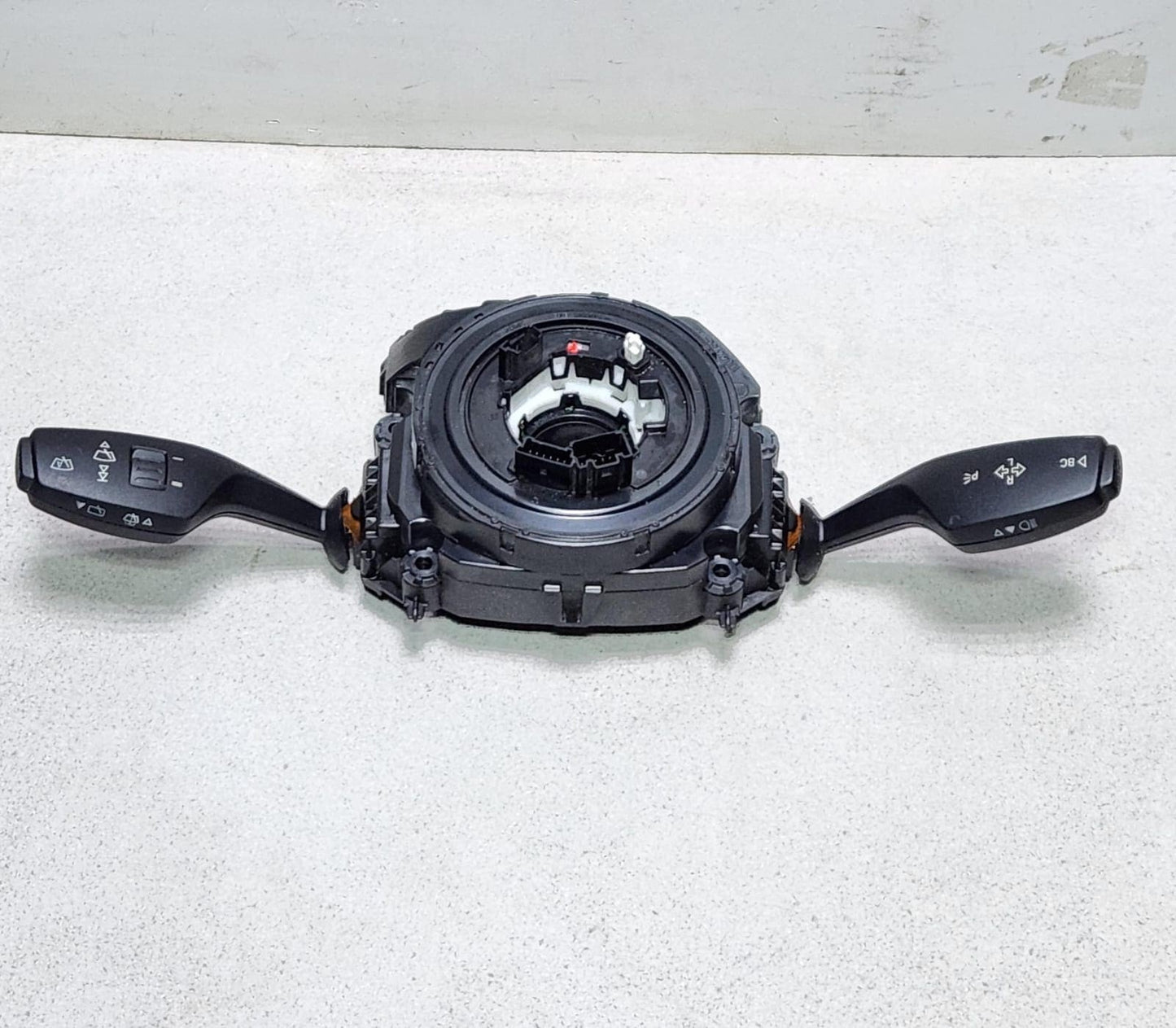 2011-2012 BMW X3 Steering Column Switch Cluster 9242282 1 Series F20 F21 