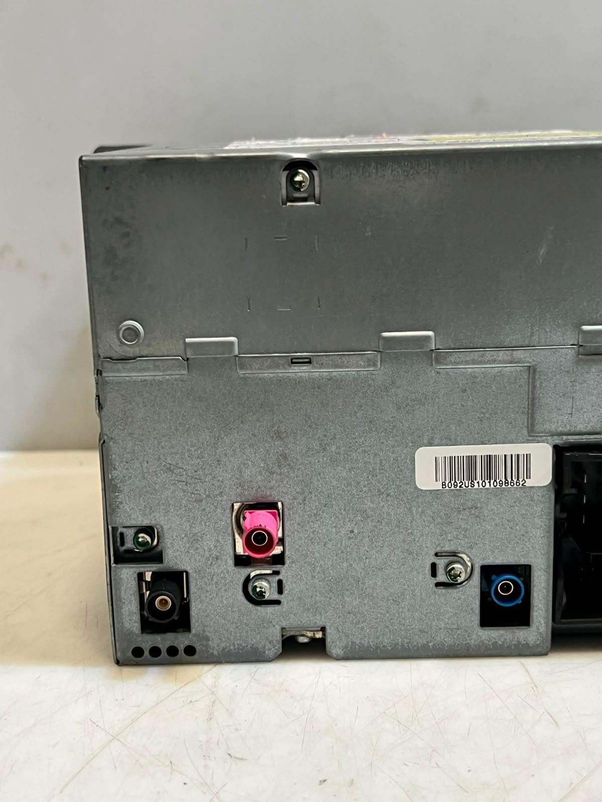 BMW F01 F02 F04 F10 F11 Navigation Head Unit Cic Idrive Professional 9239158 