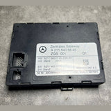 03-09 Mercedes W211 E-Class E320 Central Gateway Control Module A211 5405645 OEM