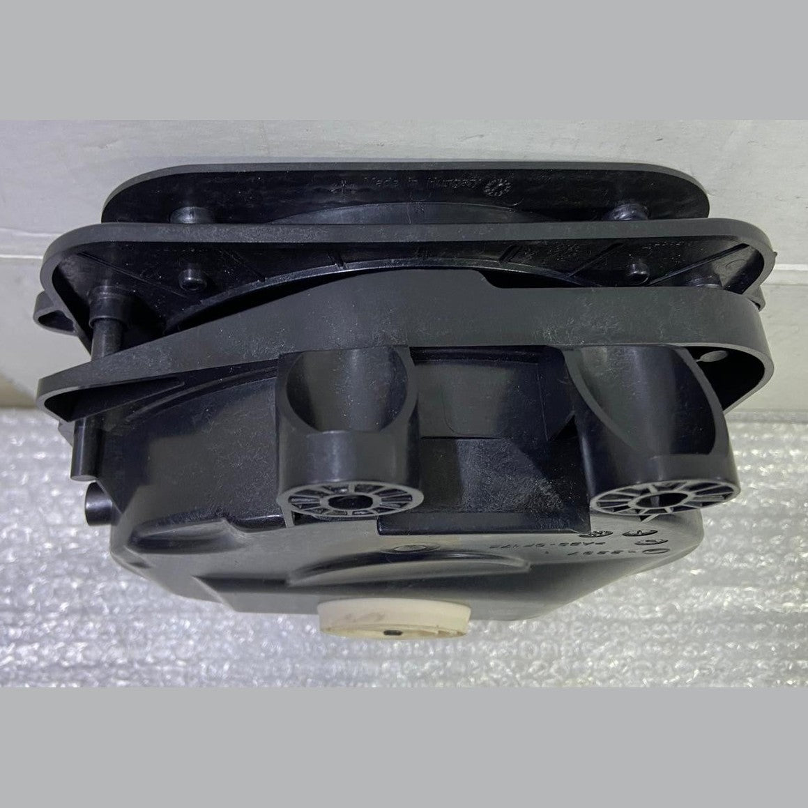OEM BMW F39 F40 F48 Front Left Subwoofer Central Bass Speaker 7927997
