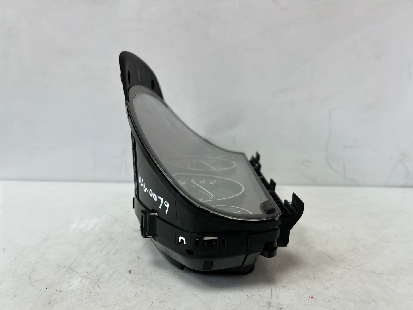 2014-2016 BMW 3 Series F30 428i PETRO Instrument Cluster speedometer 9382103 OEM