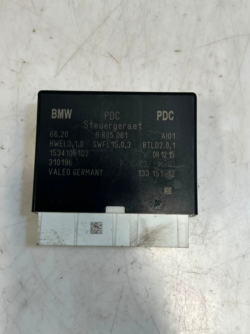 2011-2017 BMW X3 X4 F25 F39 F48 F45 F15 Parking Distance Control Module 6805061