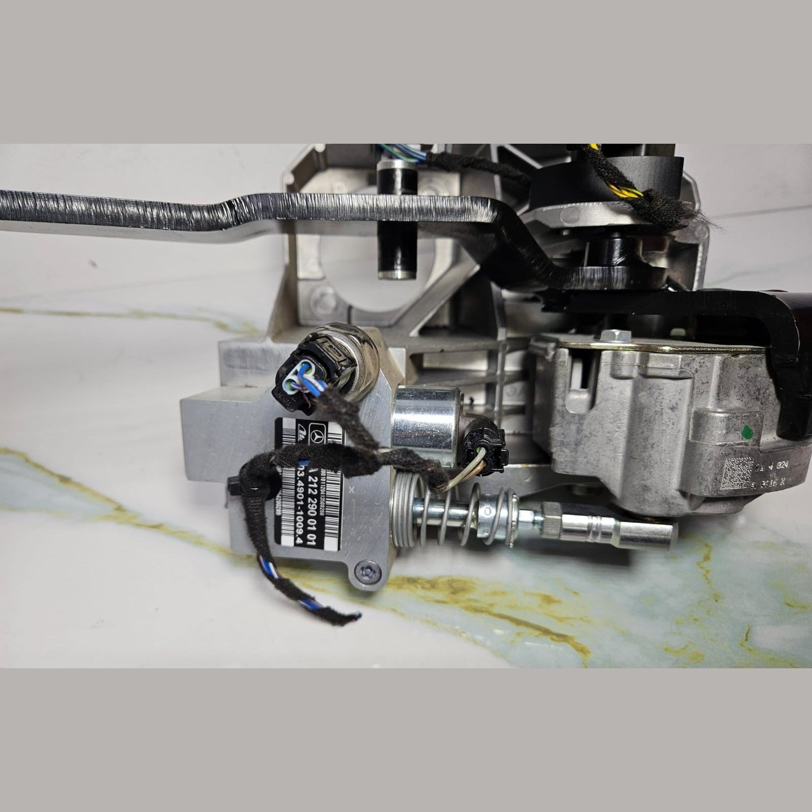 10-15 Mercedes-Benz W212 E-Class Hybrid Brake Pedal Assembly A212 2900301 OEM