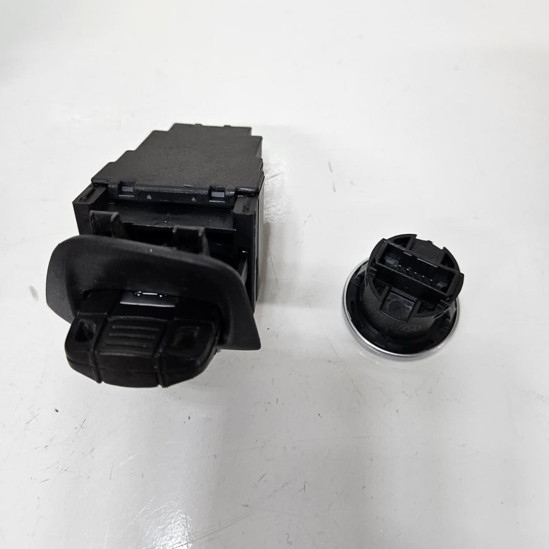 8631727-2011-16 BMW X1 Z4 2.0 sDrive20i N20 Engine Control Unit ECU DME Key Set